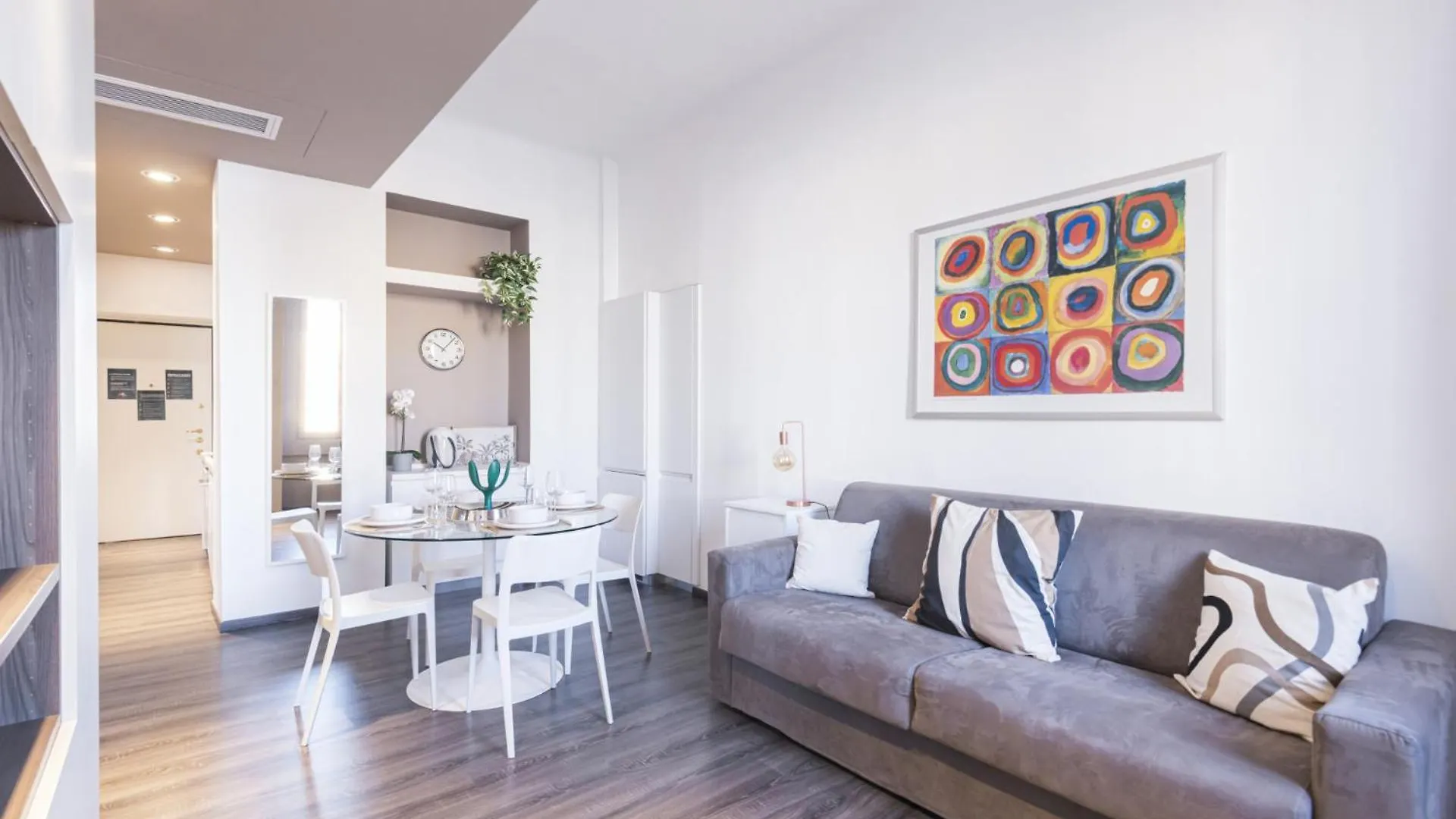 Easylife - Accogliente Casa Vicino A St. Centrale Mailand 0*,